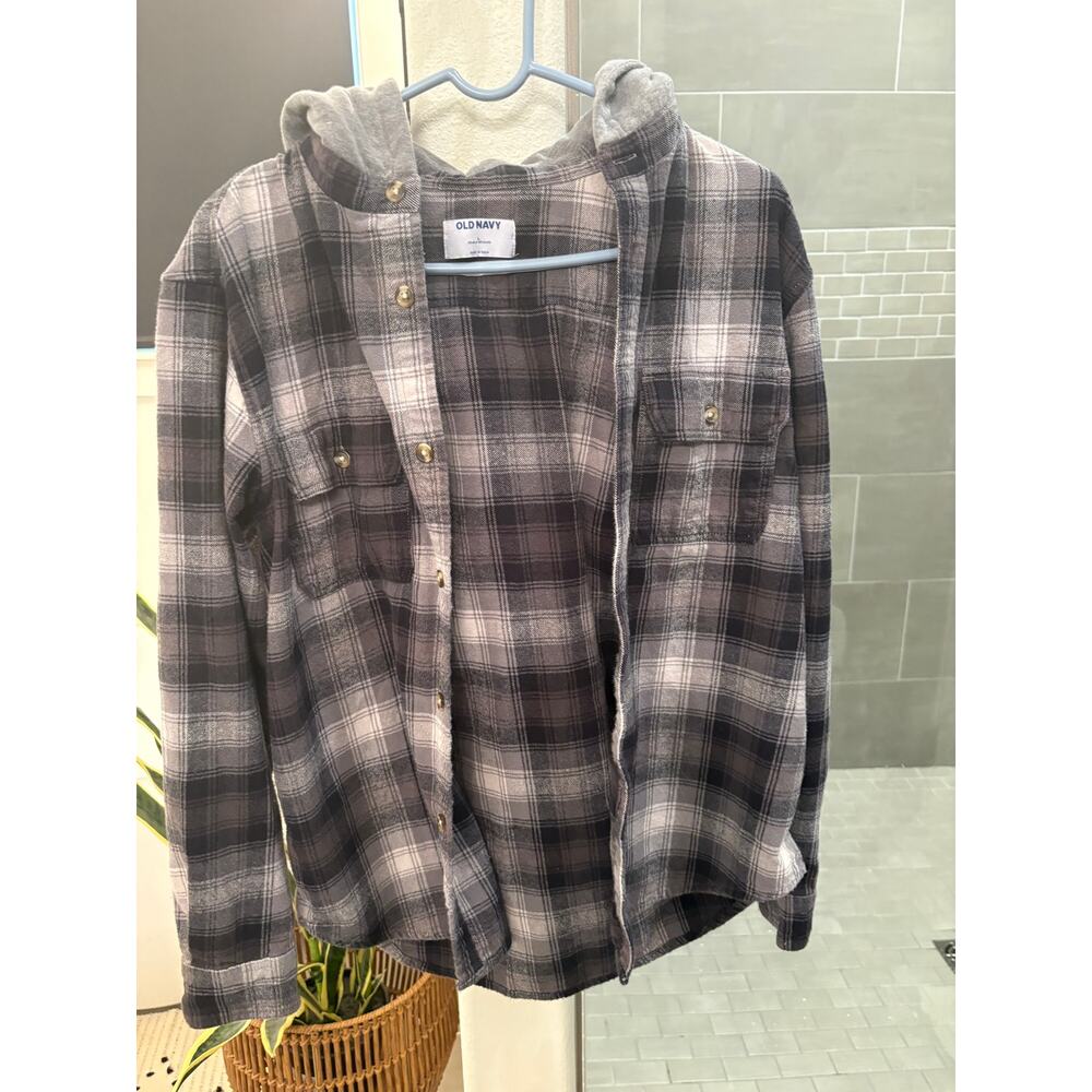 Old Navy men’s flannel jacket hoodie